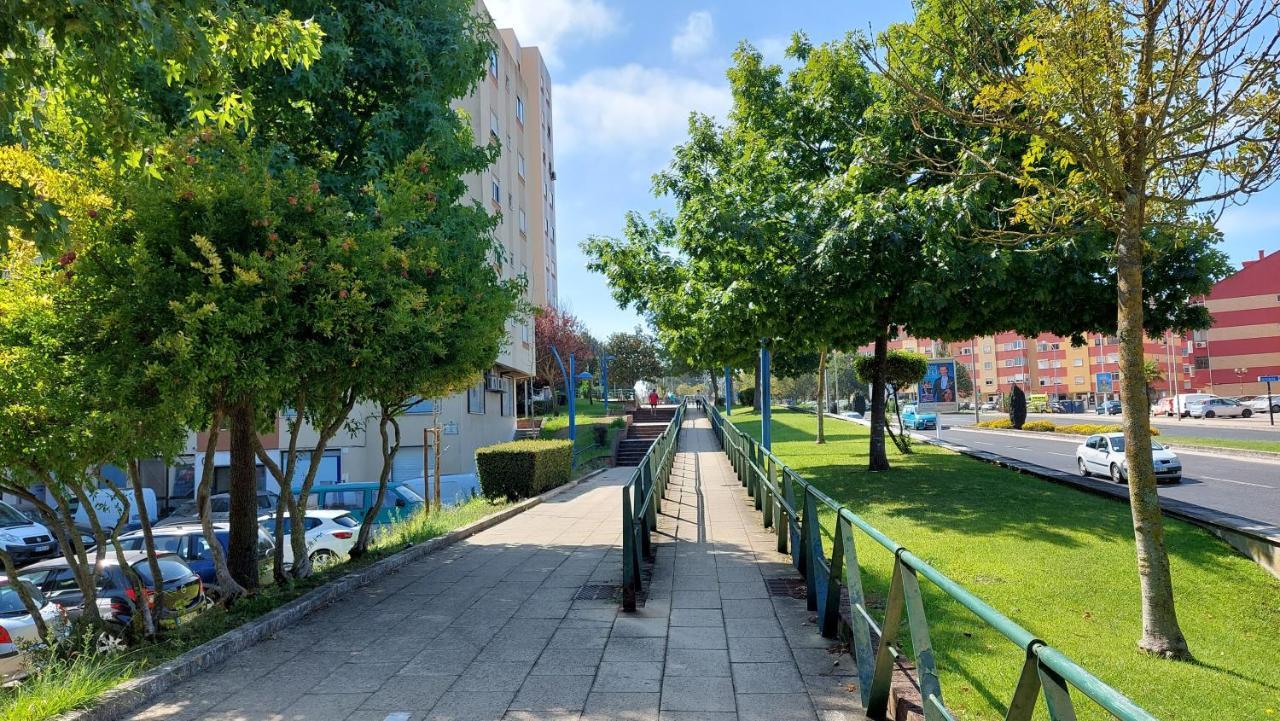 아마도라 Enjoy Lisbon Cascais Sintra 1200 Metres To Metro Blue Line Sintra Rail Line Free Parking 아파트 외부 사진