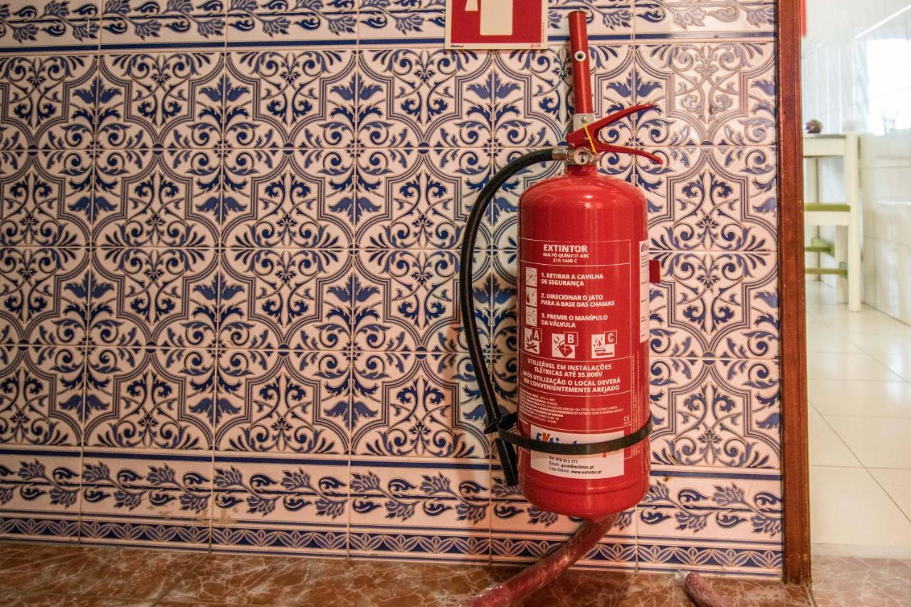 아마도라 Enjoy Lisbon Cascais Sintra 1200 Metres To Metro Blue Line Sintra Rail Line Free Parking 아파트 외부 사진